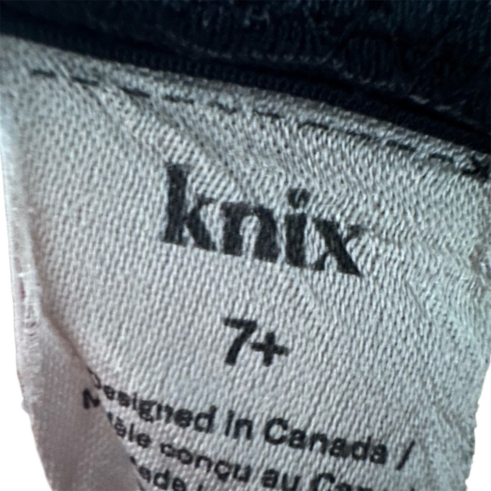 Knix Padded V-Neck Evolution Bra Thin Strap Size 7+ Black - Picture 3 of 4